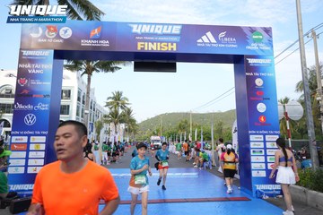 UNIQUE NHA TRANG H MARATHON 2024 - Ảnh #2232390