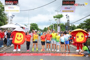 Photo HDBank Green Marathon 2025 - 01694b5bbe2abf6abb434e77f96a5f6a.jpg