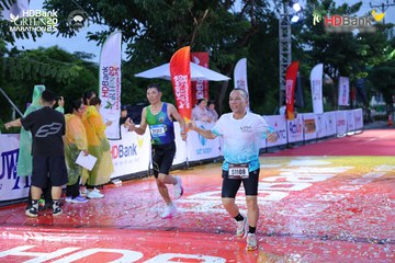 Photo HDBank Green Marathon 2025 - 037cf29d6e9202b2e951035fbd59aae5.jpg