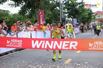 Photo HDBank Green Marathon 2025 - 097d99df0e7070cd6d4b8799a6957c9d.jpg