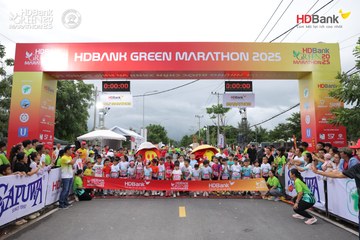 Photo HDBank Green Marathon 2025 - 0b14360d01e1063b7b418c7744242151.jpg