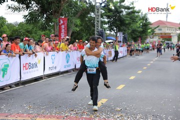 Photo HDBank Green Marathon 2025 - 14605cbb444f6047c012707f1d810632.jpg