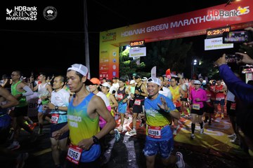 Photo HDBank Green Marathon 2025 - 14ef648e3086c93c26c4c6a4beddc75b.jpg