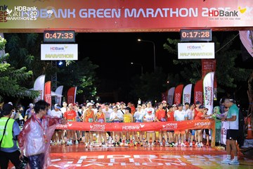 Photo HDBank Green Marathon 2025 - 152ffcfbe4efcc034faafad8ab9c7d7d.jpg