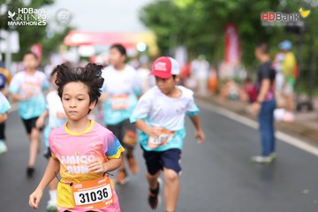 Photo HDBank Green Marathon 2025 - 17bcf5cd86e108259ed6835a17bcfe1f.jpg
