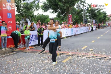 Photo HDBank Green Marathon 2025 - 18868e7c5cc77e00d1ec79fcbc0585ee.jpg