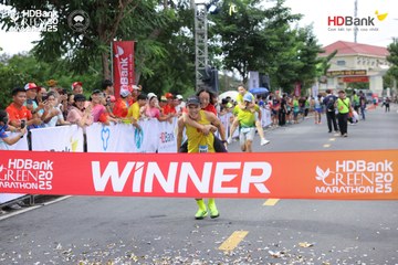 Photo HDBank Green Marathon 2025 - 19071b919559a37c7f2ffe8c5677d8ef.jpg