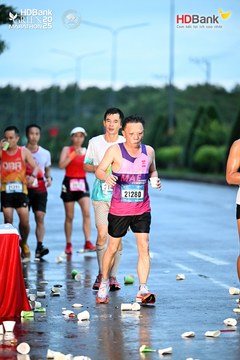 Photo HDBank Green Marathon 2025 - 190c7337c6f650c02a6e2cfbcb55dd61.jpg