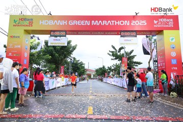 Photo HDBank Green Marathon 2025 - 1b9091572acd6ffd71e67bd924855f51.jpg