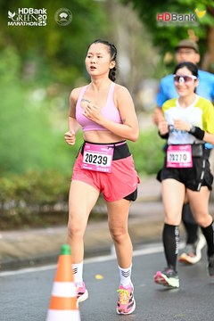 Photo HDBank Green Marathon 2025 - 1dec8e8db61778bc94affbe4b690d043.jpg