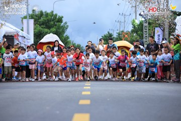 Ảnh sự kiện HDBank Green Marathon 2025 - 1e36d2e9aadd2812870708887c2c70ff.jpg