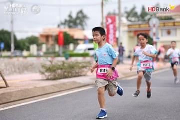 Photo HDBank Green Marathon 2025 - 1eced9bee25138d4a4f825503a5f9fec.jpg