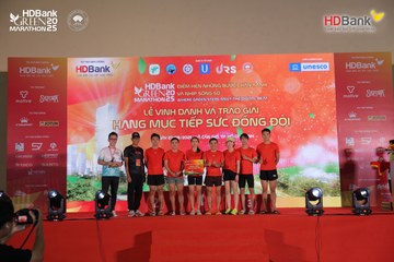 Photo HDBank Green Marathon 2025 - 1ee4b8aebe0ff3eb824e01e9cb94941e.jpg