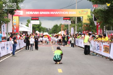Photo HDBank Green Marathon 2025 - 27ef5cef9c72015f71ff4ae3dcb6ab1f.jpg