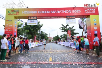 Photo HDBank Green Marathon 2025 - 2a8ef9bdedaf8fc44034095f56f4e35b.jpg