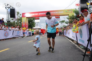 Photo HDBank Green Marathon 2025 - 2d49a2b913e2ab453e7a0752ed51acc7.jpg