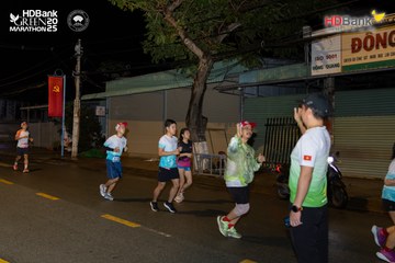 Photo HDBank Green Marathon 2025 - 3bb7b05c74aad2fc27ba8c1dcb7bbf2c.jpg