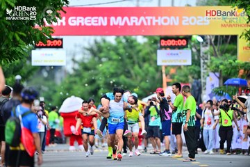Photo HDBank Green Marathon 2025 - 3c5bfeda1cc8e0e10b9382c5c73a22a8.jpg