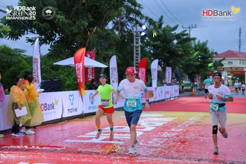 Photo HDBank Green Marathon 2025 - 3f8bebf2d18fc581c9e1b32c37d714a6.jpg