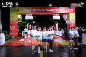 Photo HDBank Green Marathon 2025 - 40d1ab89c8fda031e26fb959bf43cff0.jpg