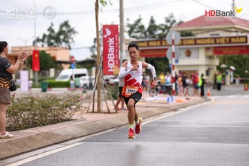 Photo HDBank Green Marathon 2025 - 415cb938fe60928466b5ba45c6262285.jpg