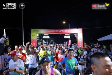 Photo HDBank Green Marathon 2025 - 4270e265f997a3c735bc9d3d86cd58b1.jpg