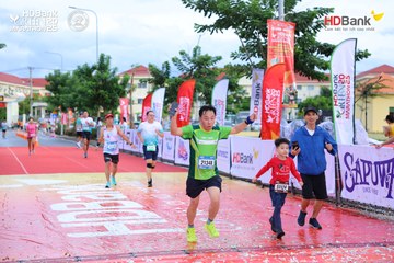 Photo HDBank Green Marathon 2025 - 46a9e4e6fddcf3da65179d29c5bfa2ef.jpg