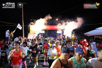 Photo HDBank Green Marathon 2025 - 502c1b9dad2a1b06927320a0e97bc77c.jpg
