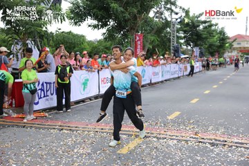 Photo HDBank Green Marathon 2025 - 5ec6eba164c827348c7ae76cfa21c40b.jpg