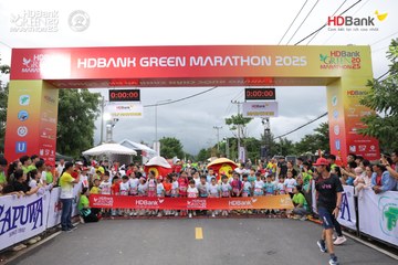 Photo HDBank Green Marathon 2025 - 5f03e6944762f7fa7468afdaecb70958.jpg