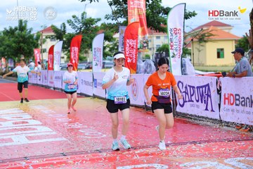 Photo HDBank Green Marathon 2025 - 658c4d0c8dc9db96226e935120723a19.jpg