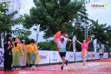 Photo HDBank Green Marathon 2025 - 6bcc09a0747a1a6bd29b00a418cf24be.jpg