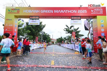 Photo HDBank Green Marathon 2025 - 7656d93636e749cf1ea167e4f9e63f77.jpg