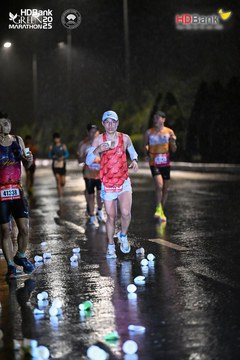 Photo HDBank Green Marathon 2025 - 7ccc9eb870d4ac32c23fc69b9e81e79e.jpg