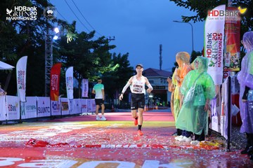 Photo HDBank Green Marathon 2025 - 80a9dbd5c2e6ace57e66ef694e3ad824.jpg