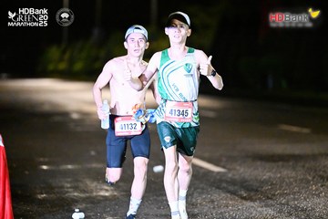 Photo HDBank Green Marathon 2025 - 81de04d9f06d06a3ae59a6ff59ed5fa2.jpg