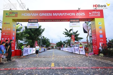 Photo HDBank Green Marathon 2025 - 821c082ff8c575004f2c3ee321dcccd5.jpg