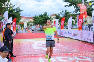 Photo HDBank Green Marathon 2025 - 91814d2dda4a7a65e4dd46864e8112f2.jpg