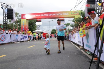 Photo HDBank Green Marathon 2025 - 91f0914bab54bf798b43b1d2b6da6cd2.jpg