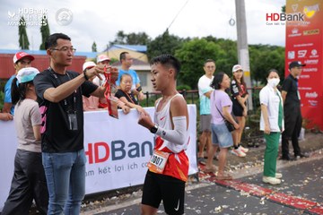 Photo HDBank Green Marathon 2025 - 9322cd05f3d7a0bbd9c8e13f1c3fe88e.jpg
