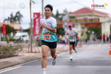 Photo HDBank Green Marathon 2025 - a1cb66b6daf4737483488507568696cb.jpg