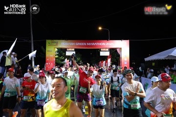 Photo HDBank Green Marathon 2025 - ad0a6db520c11c285c1c291d31ba8ad8.jpg