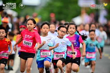 Photo HDBank Green Marathon 2025 - ada21b2cbbec7d26bf06c2125bc02bb8.jpg