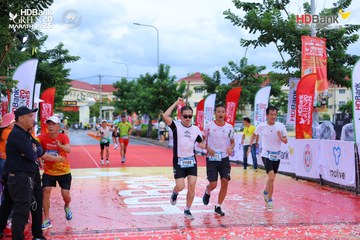 Photo HDBank Green Marathon 2025 - ae17fb744b4fde8c075387b7bc3c4d10.jpg