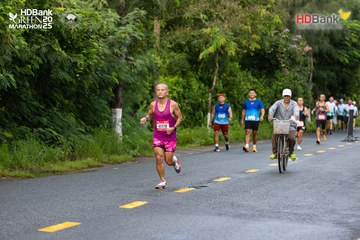 Photo HDBank Green Marathon 2025 - af80c58bb2fd6d6bdd8d8616442a3917.jpg
