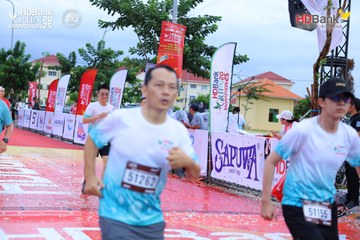Photo HDBank Green Marathon 2025 - b13fbb0d9796d84cfab7f2c1515618ca.jpg