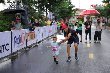 Photo HDBank Green Marathon 2025 - b31a86c1e2829fe86c0a867f3d4539fa.jpg