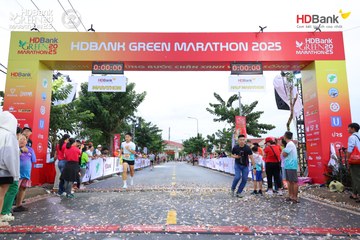 Photo HDBank Green Marathon 2025 - b74a30ae95a4ed689cbe4d3c660a4461.jpg