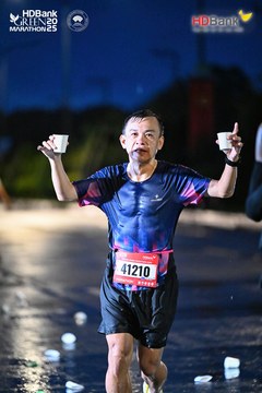 Photo HDBank Green Marathon 2025 - b8775a012245e52b2d6bb7f85f18aece.jpg