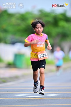 Photo HDBank Green Marathon 2025 - ba82e6c7d0cac27c552f67a2142beaf8.jpg